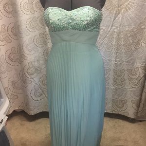 Green Strapless Formal Dress